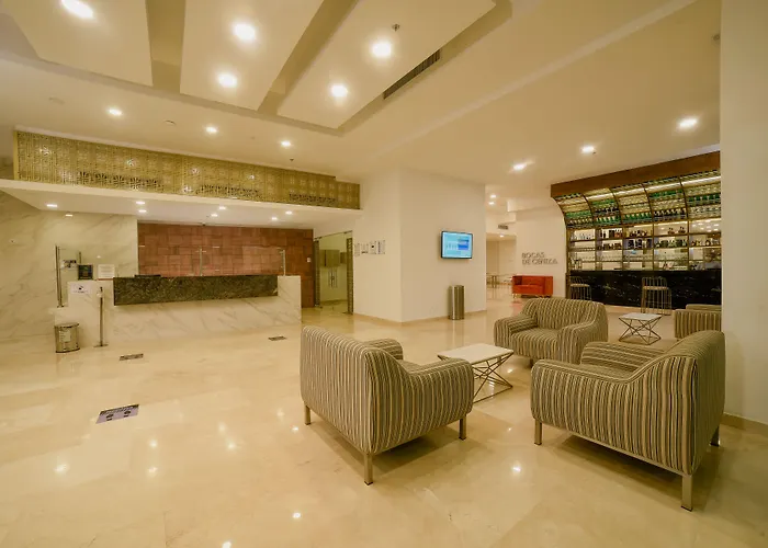 Hotel Dorado Plaza Alto Prado