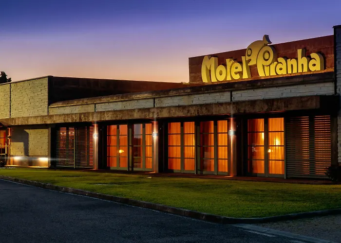 Motel Hotel Piranha