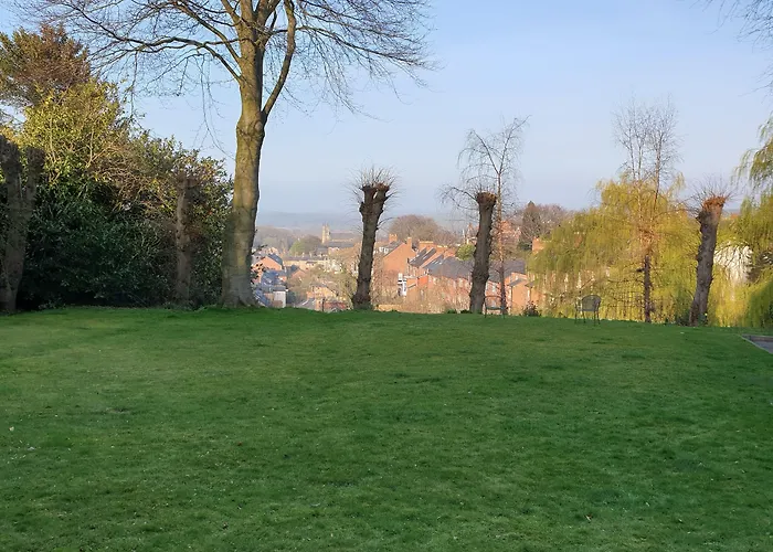 Farnley Tower Guesthouse
