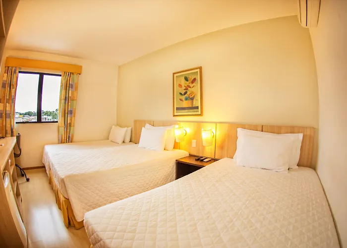 Hotel Campo Largo Express
