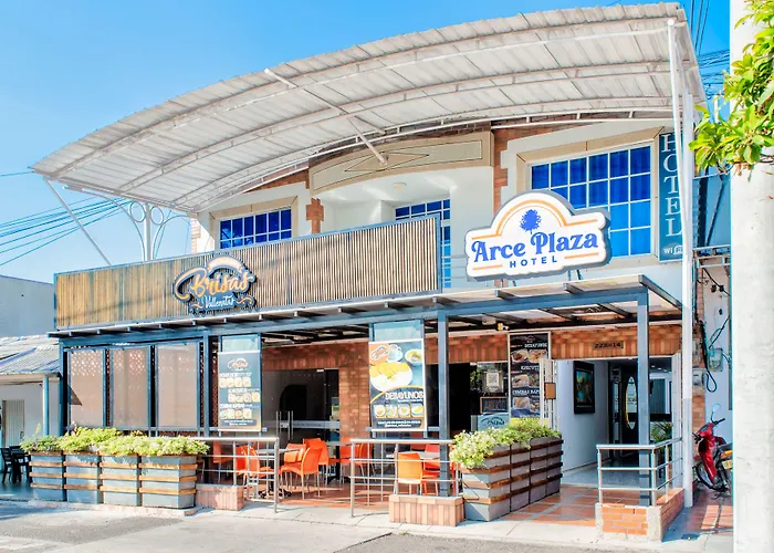 Hotel Arce Plaza