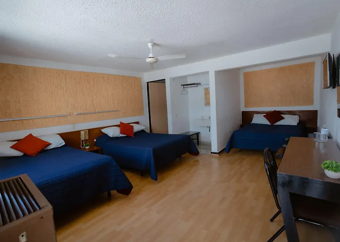 Hotel Zacatecas Courts