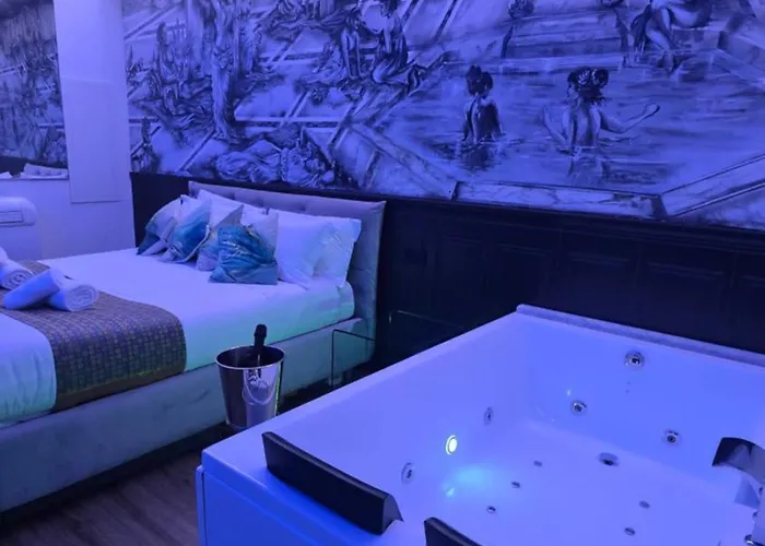 Mirror Suite Roma Jacuzzi Colosseo Monti