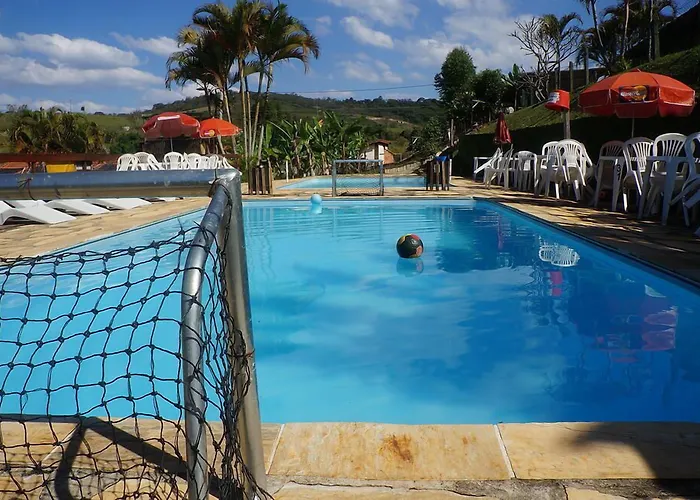Ganso Complexo De Lazer Hotel Lambari 