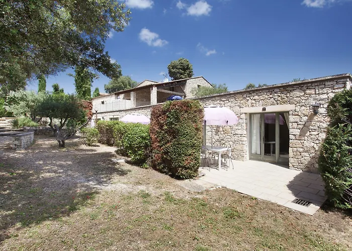 Résidence Prestige Odalys La Bastide des Chênes