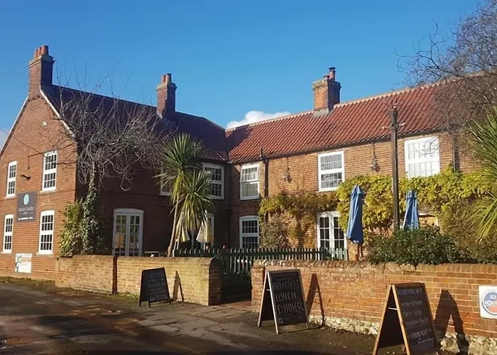 Sutton Staithe Hotel