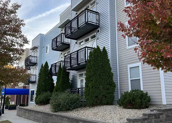 Washburn Hotel Suites