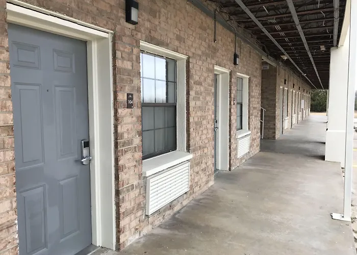 Walnut Inn - Checotah