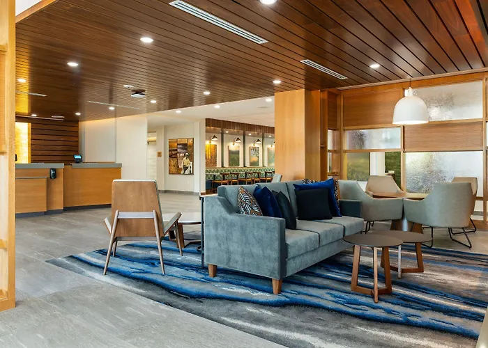 Fairfield By Marriott Inn & Suites North Bay