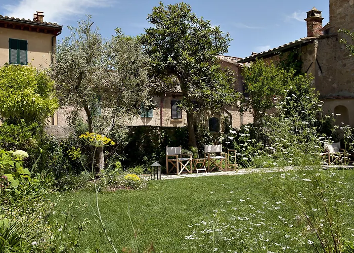 La Bandita Townhouse