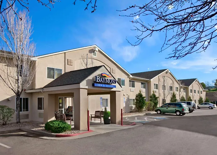 Baymont By Wyndham Golden/Red Rocks