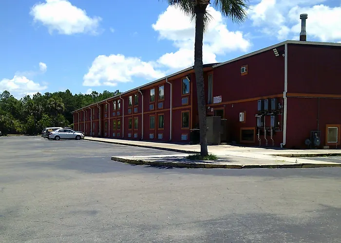 Metro Inn & Suites