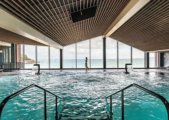 Hôtel Roz Marine Thalasso Resort