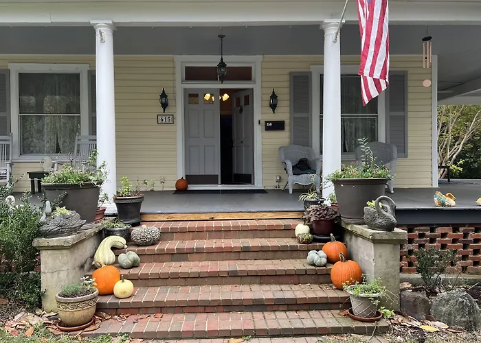 The Grey Swan Inn Llc
