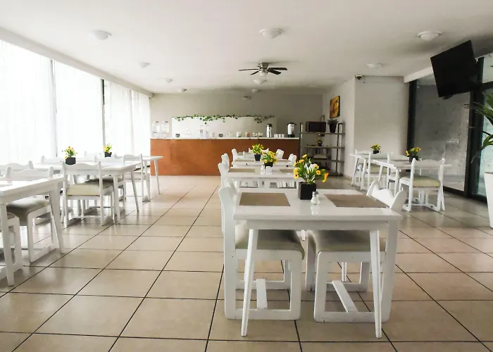 Hotel Expo Plaza Business&Family Guadalajara