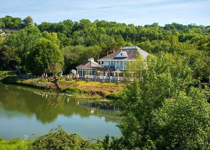 The Boathouse