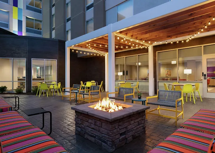 Home2 Suites By Hilton Easton