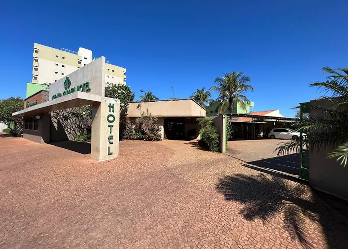 Premier Garden Hotel