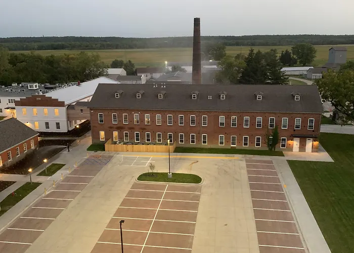 Hotel Millwright