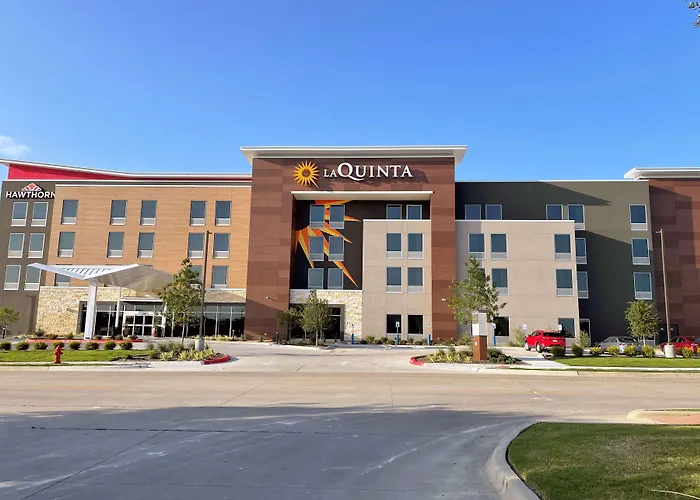 La Quinta Inn & Suites By Wyndham Pflugerville