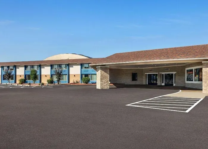 Americinn By Wyndham La Crosse Riverfront-Conference Center