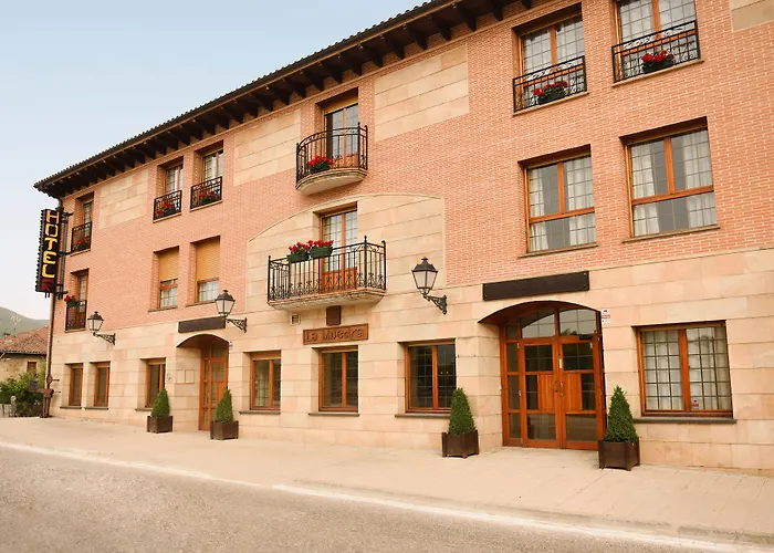 Hotel Rural La Muedra