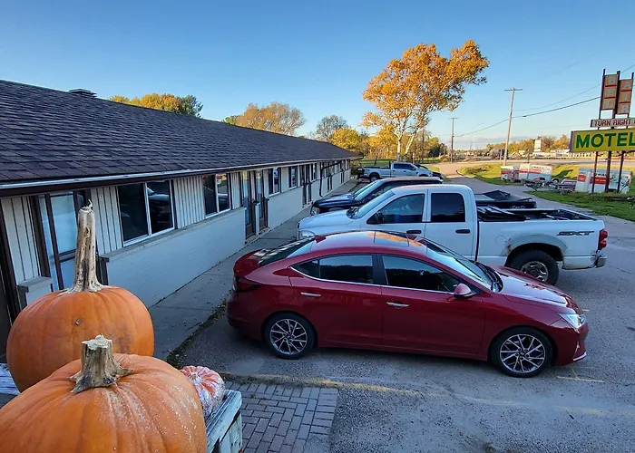 Happyland Inn