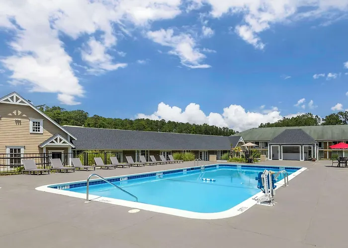 Quality Inn & Suites Santee I-95