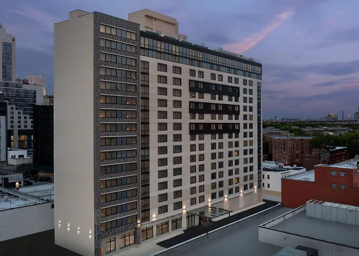 Springhill Suites By Marriott New York Queens