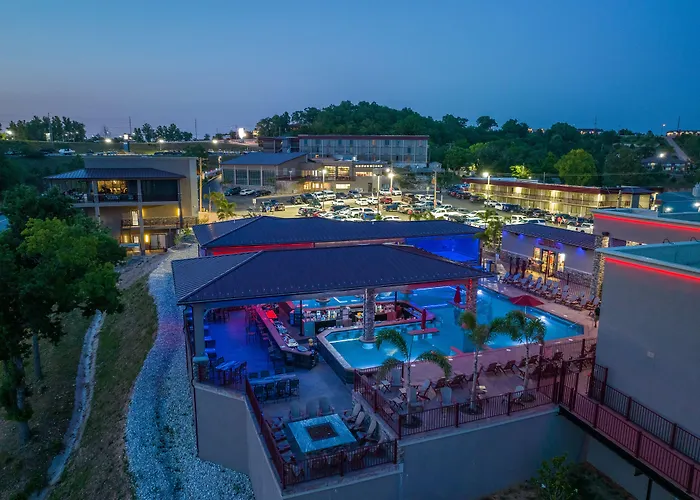 Resort At Lake Of The Ozarks