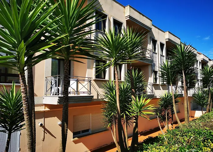 Duerming Montalvo Playa Hotel
