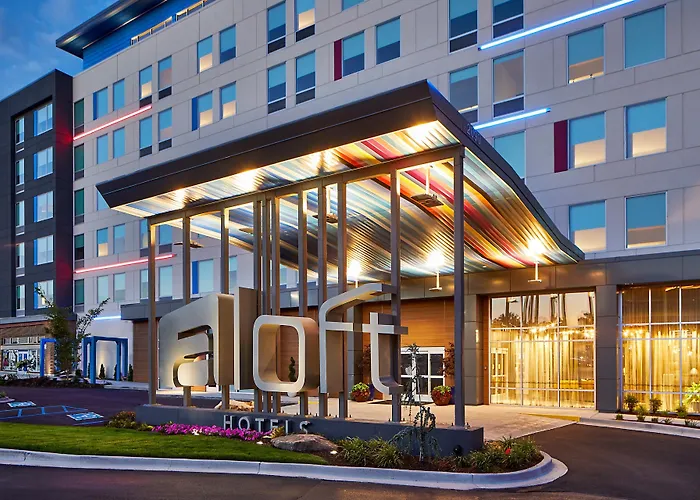 Aloft Hamilton Place