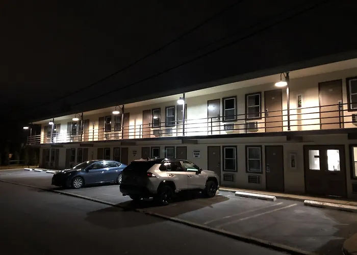 Trolley Stop Motel, Media ,Near Phl Airport Pa