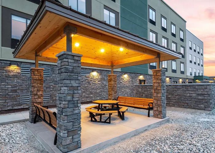 Hampton Inn & Suites , Wy