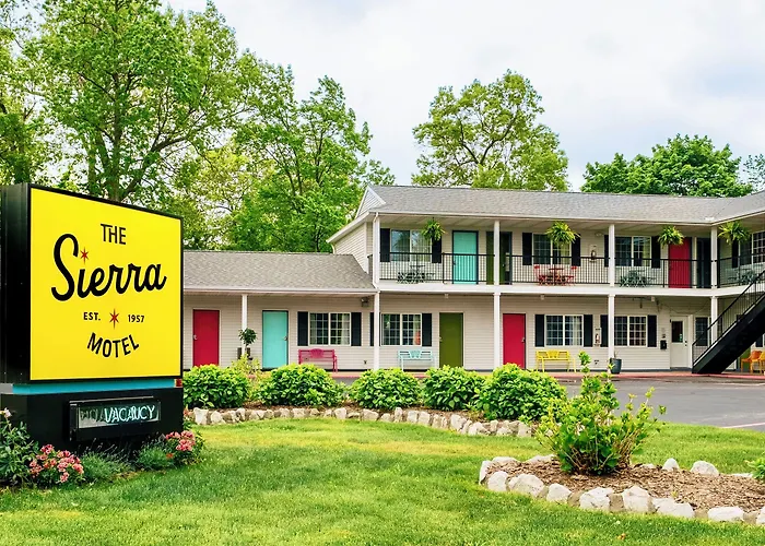 The Sierra Motel Traverse City