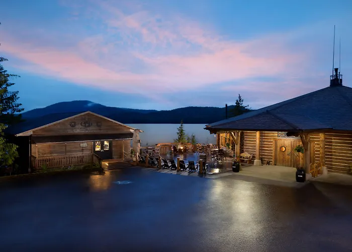 Salmon Falls Resort
