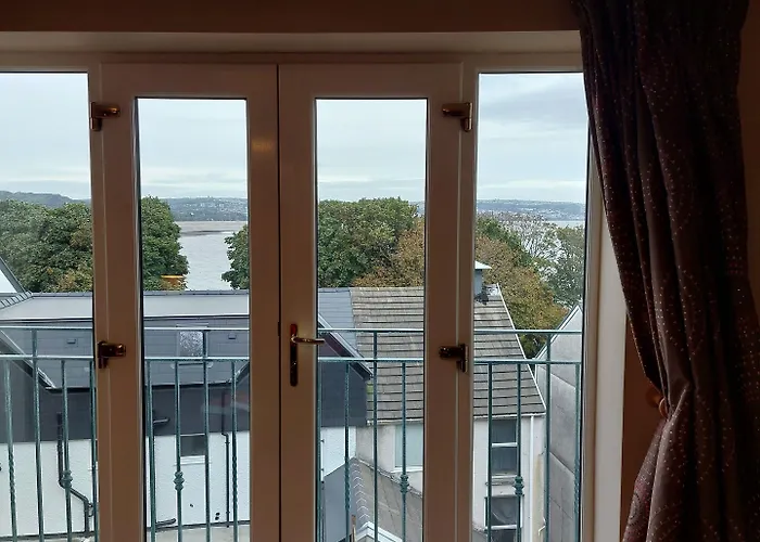 Patricks Boathouse Hotel Swansea