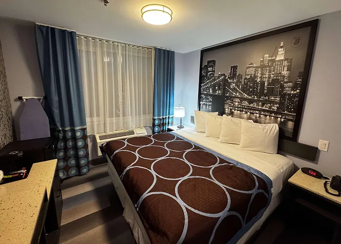 Super 8 By Wyndham Brooklyn Fulton Street Broadway Junction