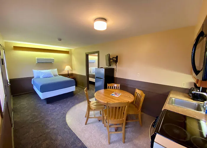 Thousand Hills State Park Cabins