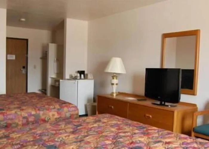 Country Haven Inn