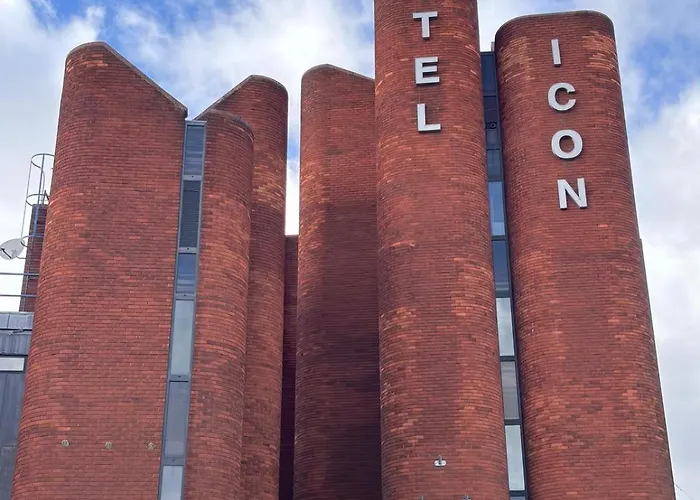 Icon Hotel