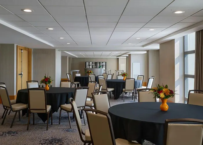 The Westin Detroit Metropolitan Airport
