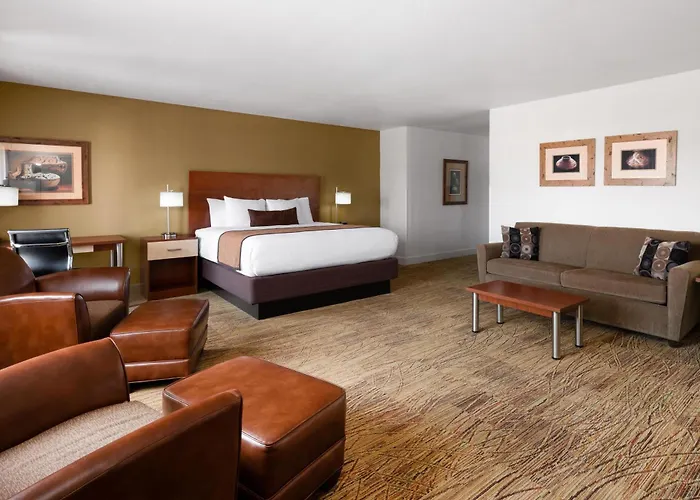 Best Western Discovery Inn