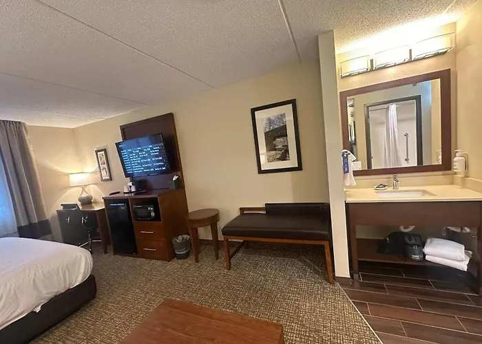 Wingate By Wyndham Pittsburgh West Mifflin Hotel