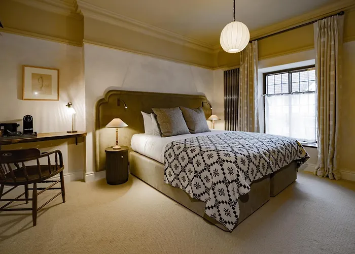 The Royal George Hotel Tintern