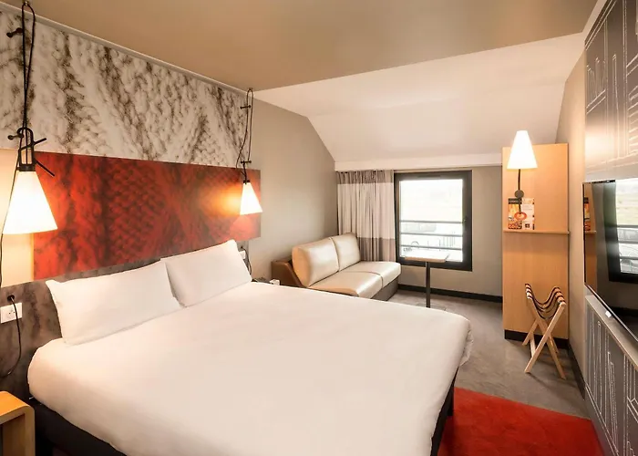 Hotel ibis Pontorson Baie Du Mont Saint Michel
