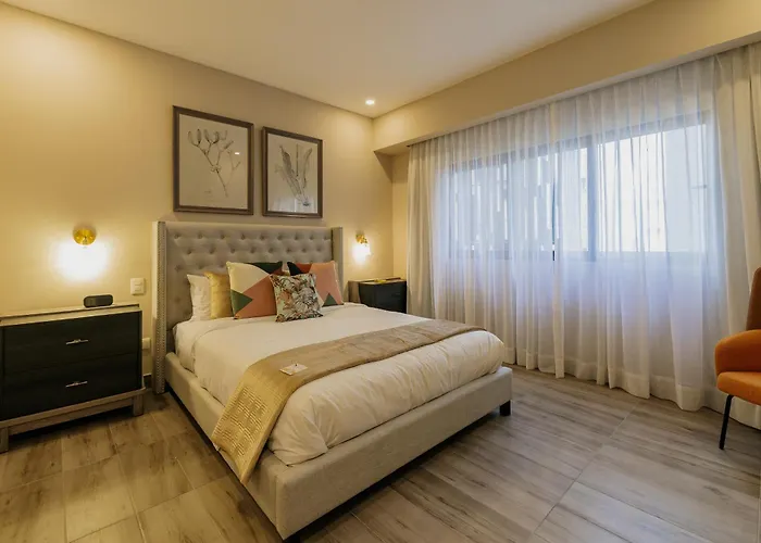Regatta Living Hotel By Mint