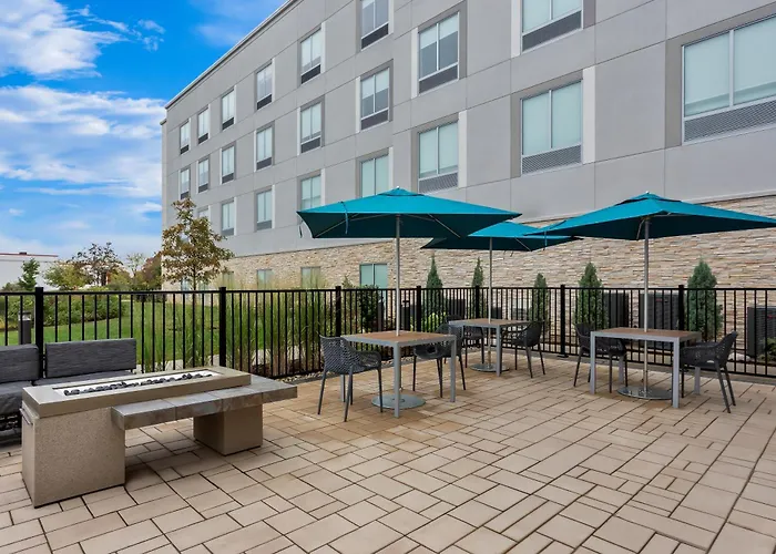 Hampton Inn By Hilton Huntley Chicago