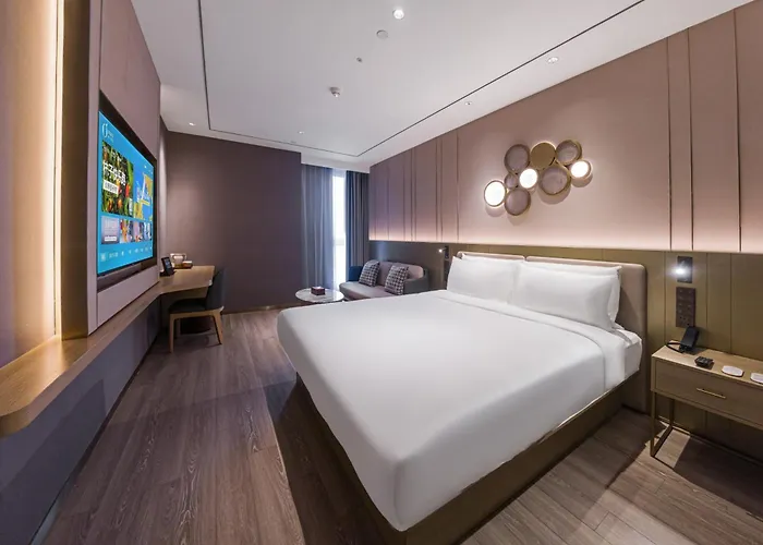 Orange Hotel Shanghai Pujiang Lianhang Road
