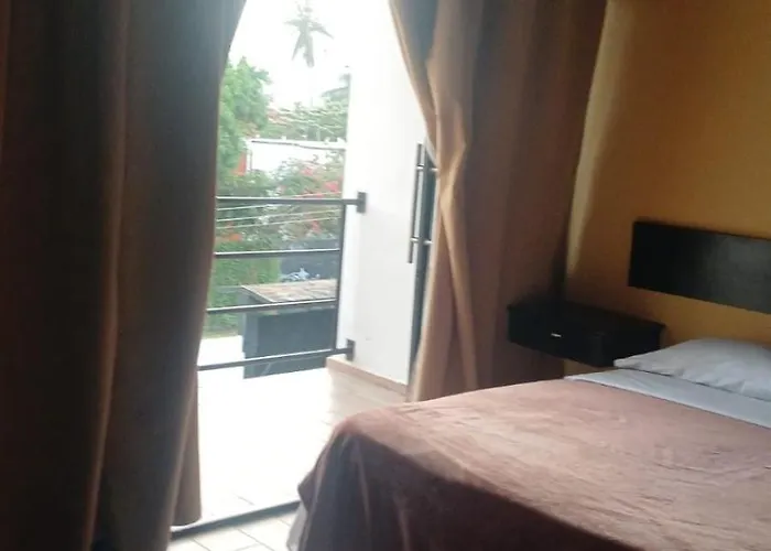 Hotel D'Bamboo